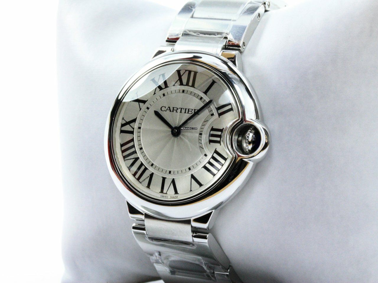 watches-315932-27084701-amqr18zy4grkn6j3km9e669e-ExtraLarge.jpg