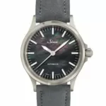 watches-317106-sinn-556-i-perlmutt-s.webp