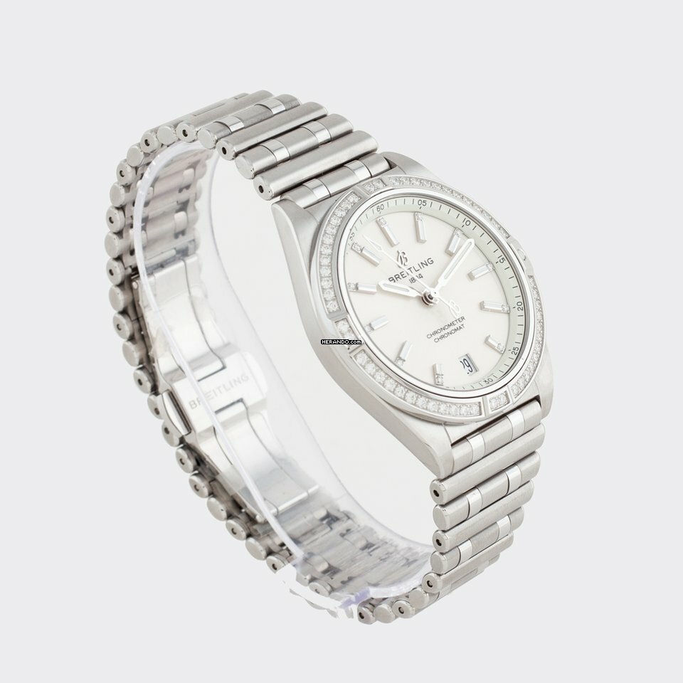 watches-317519-27327015-3qq8dh0sz290ds2ywngo983z-ExtraLarge.jpg