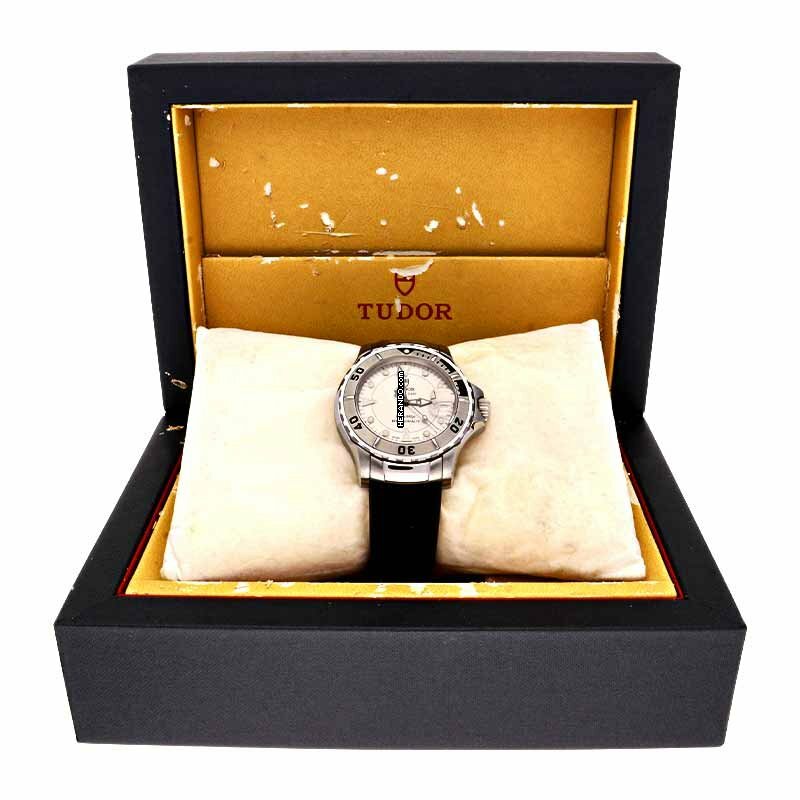 watches-321628-27590918-ary3a6lpyh0x8z8ebpaj2okg-ExtraLarge.jpg