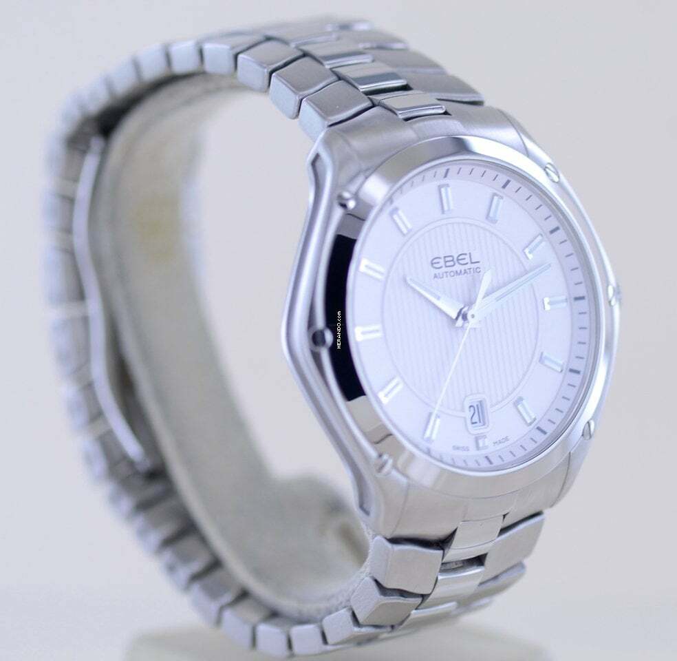 watches-321878-27620122-pzzo248m1ngmc1lwjq5unyf6-ExtraLarge.jpg