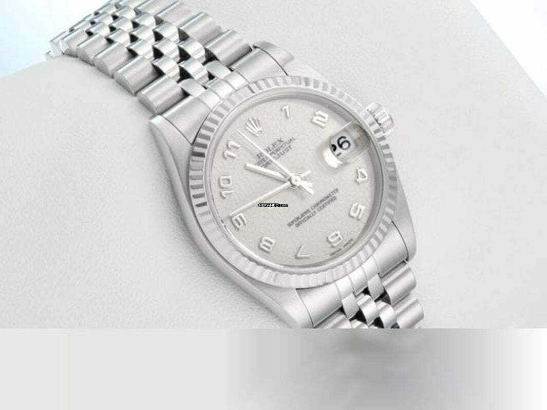 watches-321932-27619729-q4kz1q50nmx8bu8hr8tw9hqz-ExtraLarge.jpg