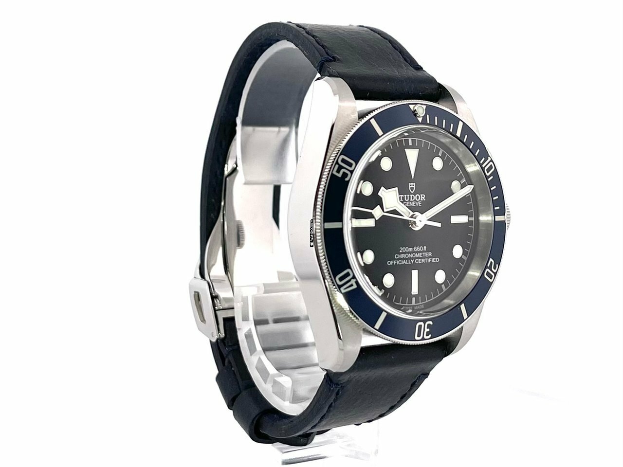 watches-323278-27771012-xndap39ne2cw9hkeiar41d4y-ExtraLarge.jpg