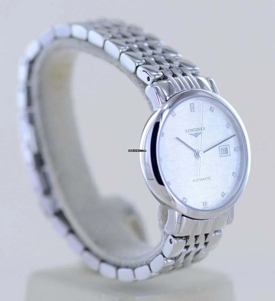 watches-327013-28262204-00apcuk4cgwqba7n4x8p9xst-ExtraLarge.webp