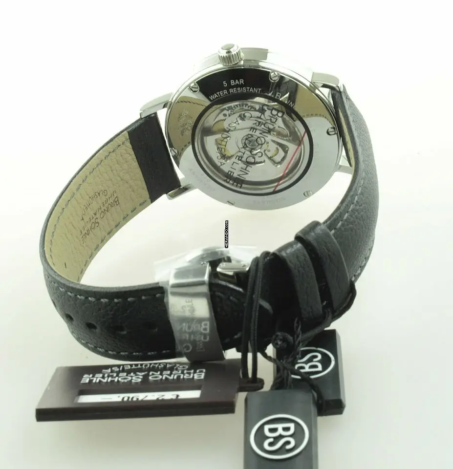 watches-327398-28333533-kghalsqeli3iq0p03lt2iz0w-ExtraLarge.webp