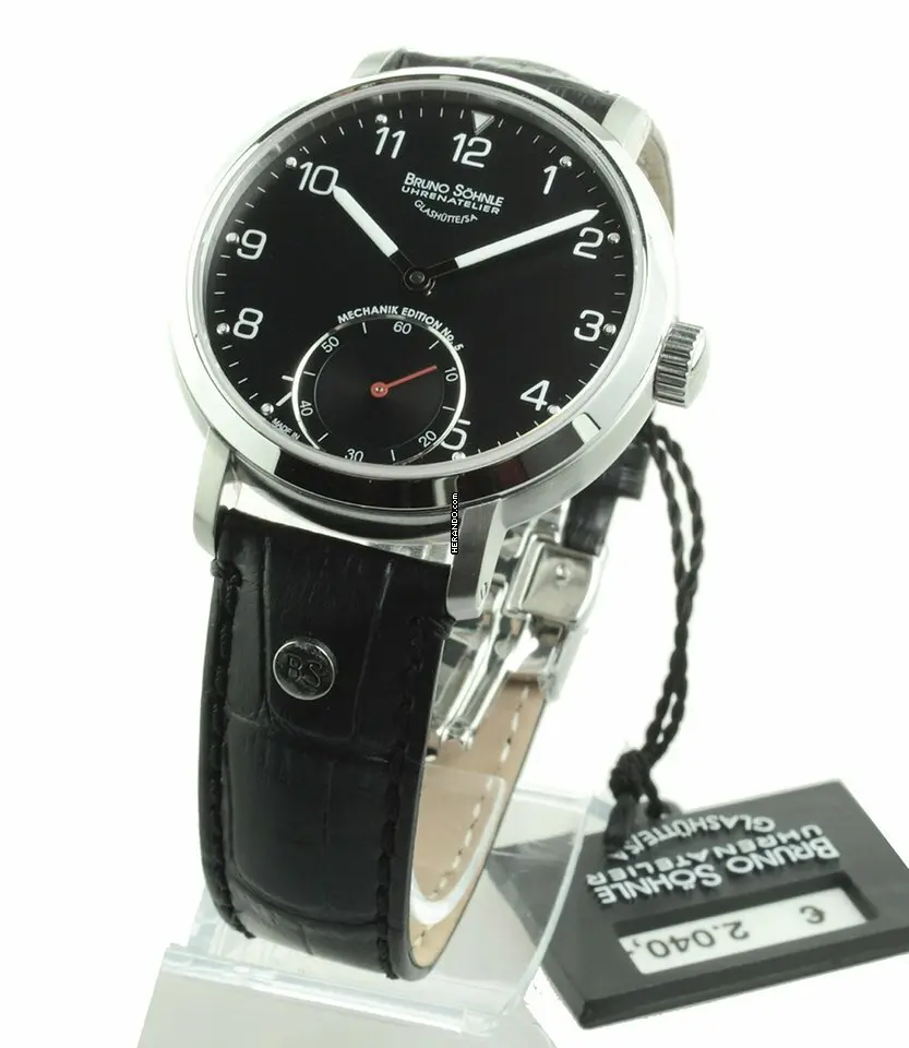 watches-327399-28333509-tiuaa8t452rd7dpbc739wmz1-ExtraLarge.webp