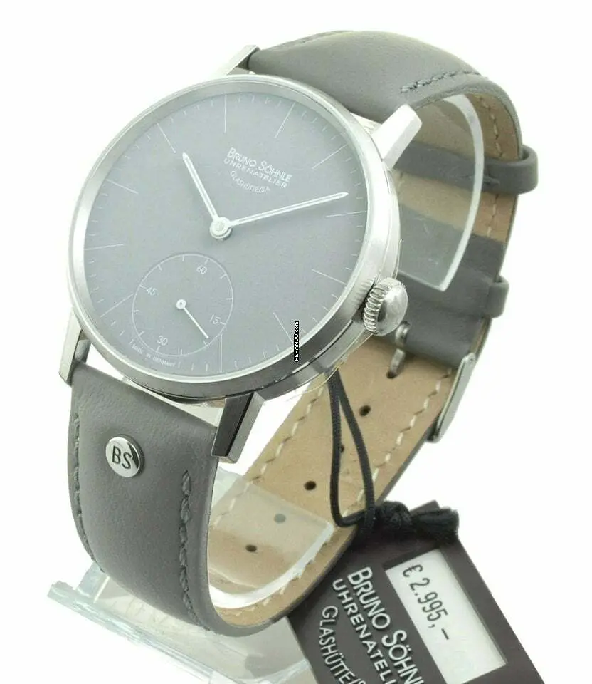 watches-327400-28333485-6uk8z0gsbkk7ftwzgvj9qp5h-ExtraLarge.webp