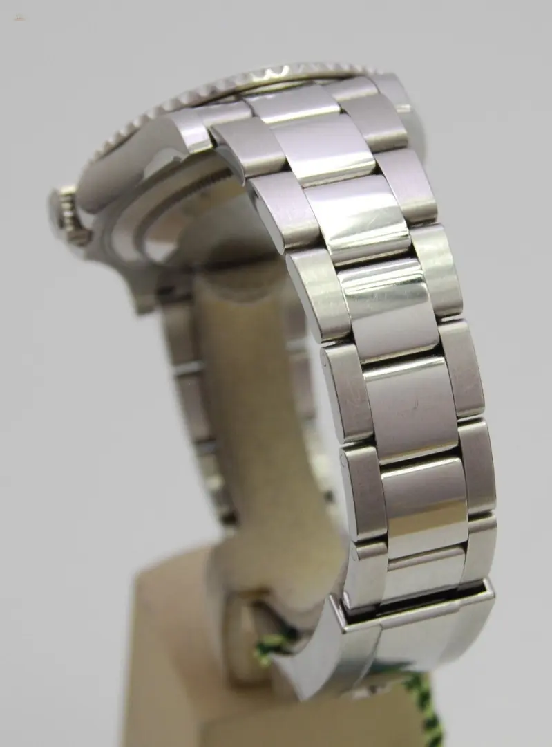 watches-327470-73cde6f4-661d-4f88-8b85-3b92f3f487e4.webp