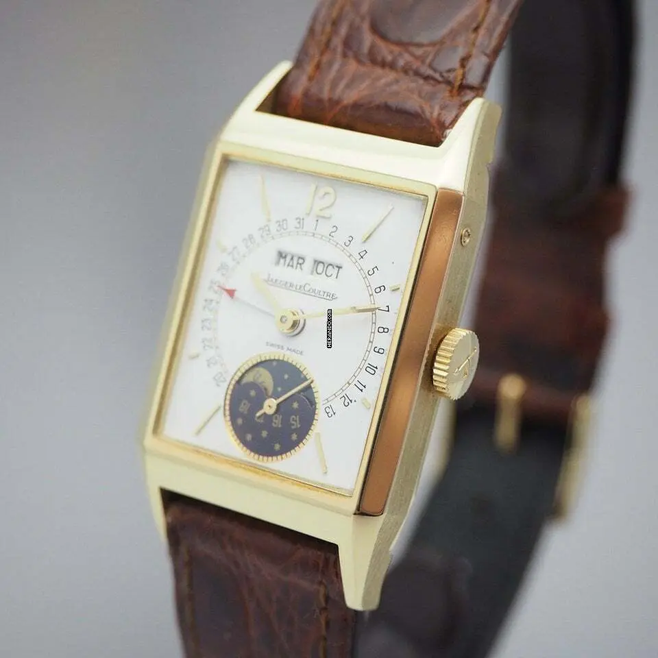 watches-328007-28374481-vuimphq1fuzvyj50323z0sqg-ExtraLarge.webp