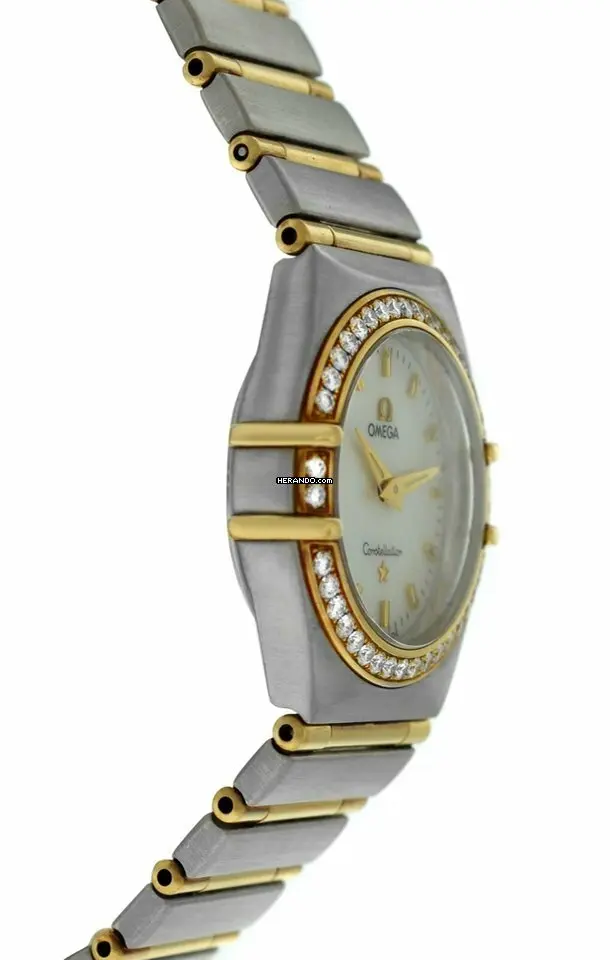 watches-328814-28445597-sq829sg14casw4z0gjtb5ffb-ExtraLarge.webp