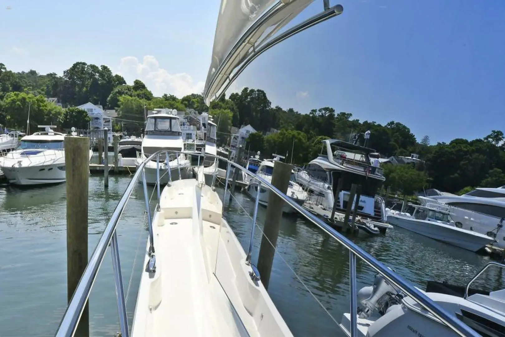 yachts-100114-383348_22.webp