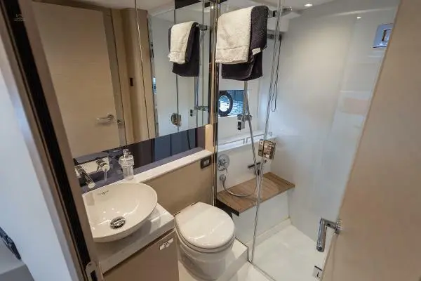 Princess V40 For Sale - Ensuite