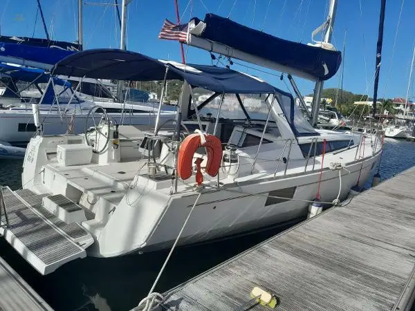 Beneteau Oceanis 48