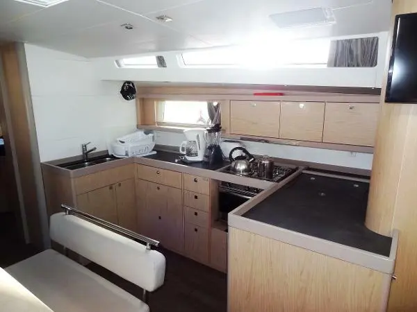 Beneteau Oceanis 48