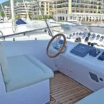 yachts-77888-M-220125MM04_8.webp