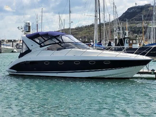 Targa 40 on berth 2