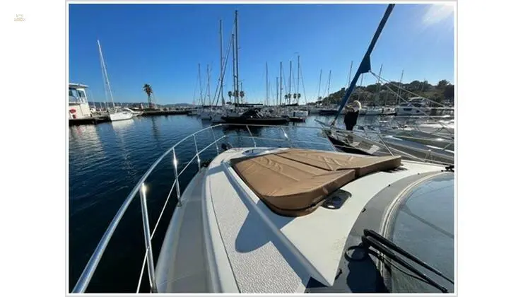 yachts-81816-M-220517MM02_4.webp