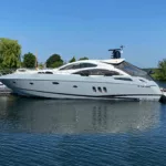 Sunseeker-92-Predator-motor-yacht-for-sale-exterior-image-Lengers-Yachts-02.jpg