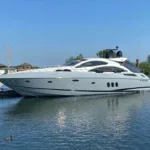 Sunseeker-92-Predator-motor-yacht-for-sale-exterior-image-Lengers-Yachts-10.jpg