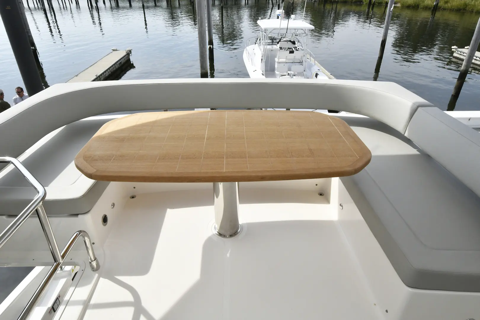 Flybridge Seating