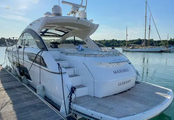 Sunseeker San Remo