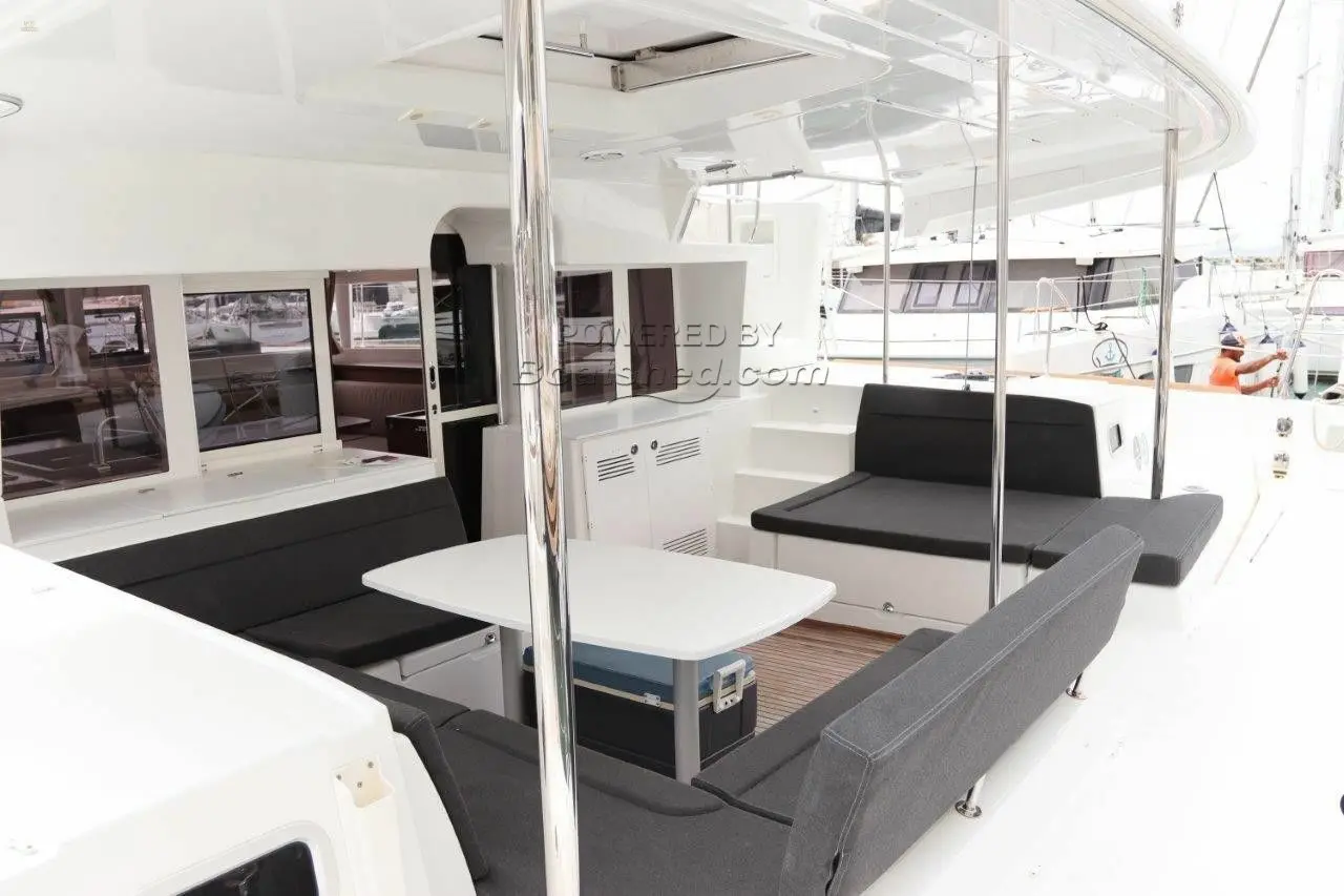 Lagoon 450 Catamaran - Cockpit