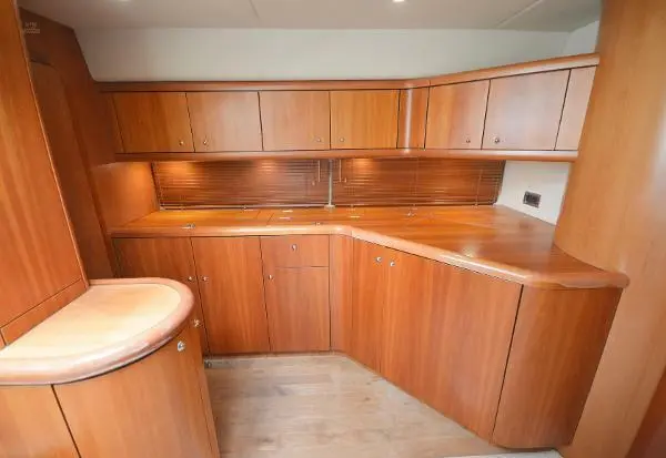 Sunseeker Portofino 46 - Galley