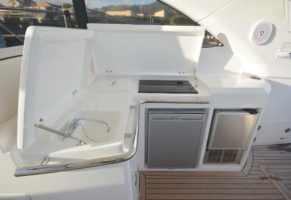 Sunseeker Portofino 48