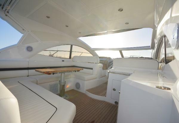 Sunseeker Portofino 48