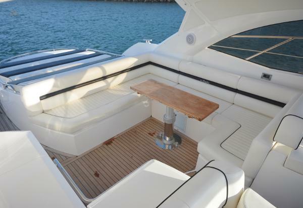 Sunseeker Portofino 48