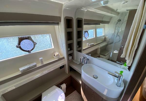 Ferretti Yachts 550 - Master Cabin En Suite