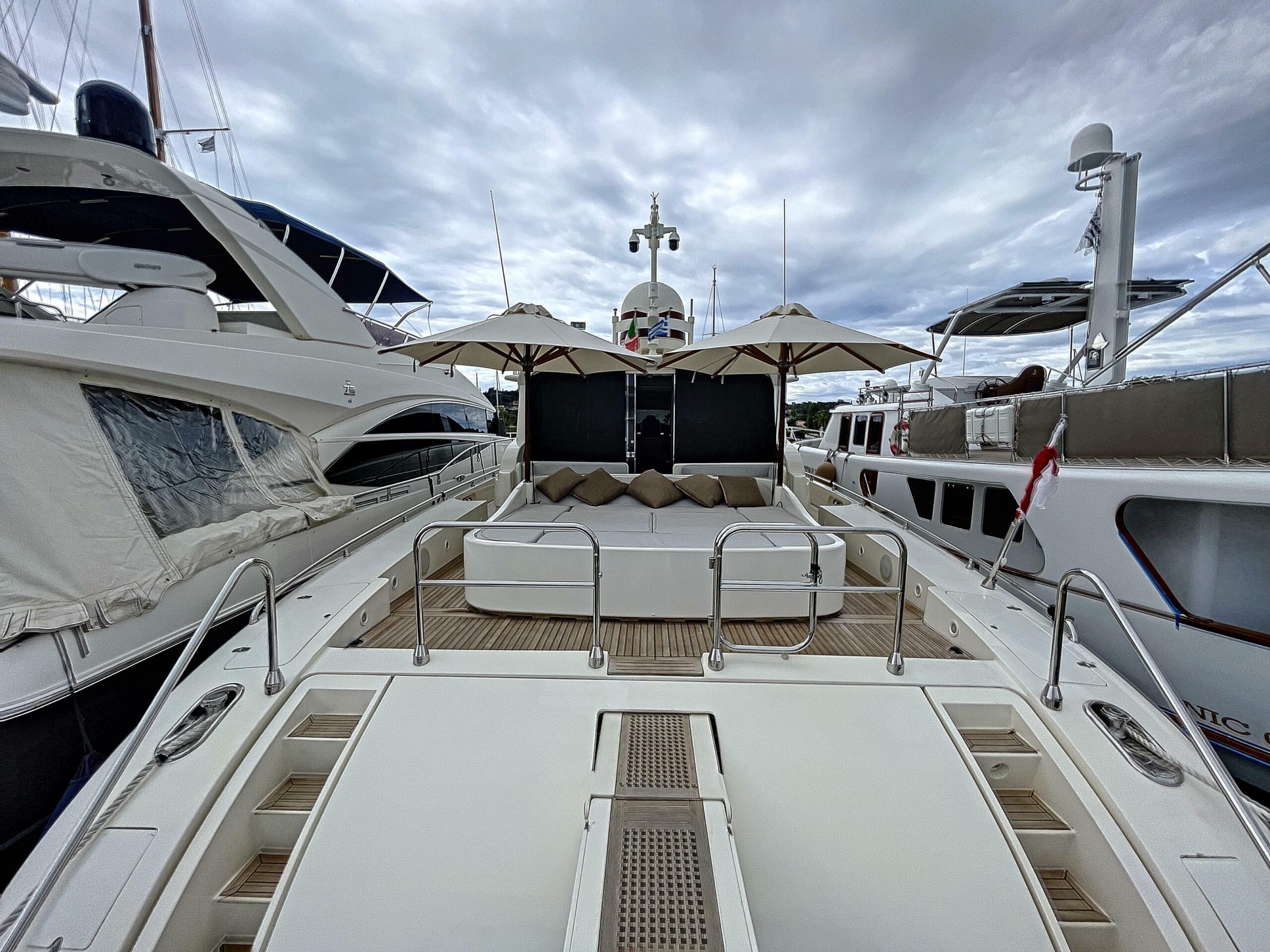 yachts-96794-371194_2.jpg