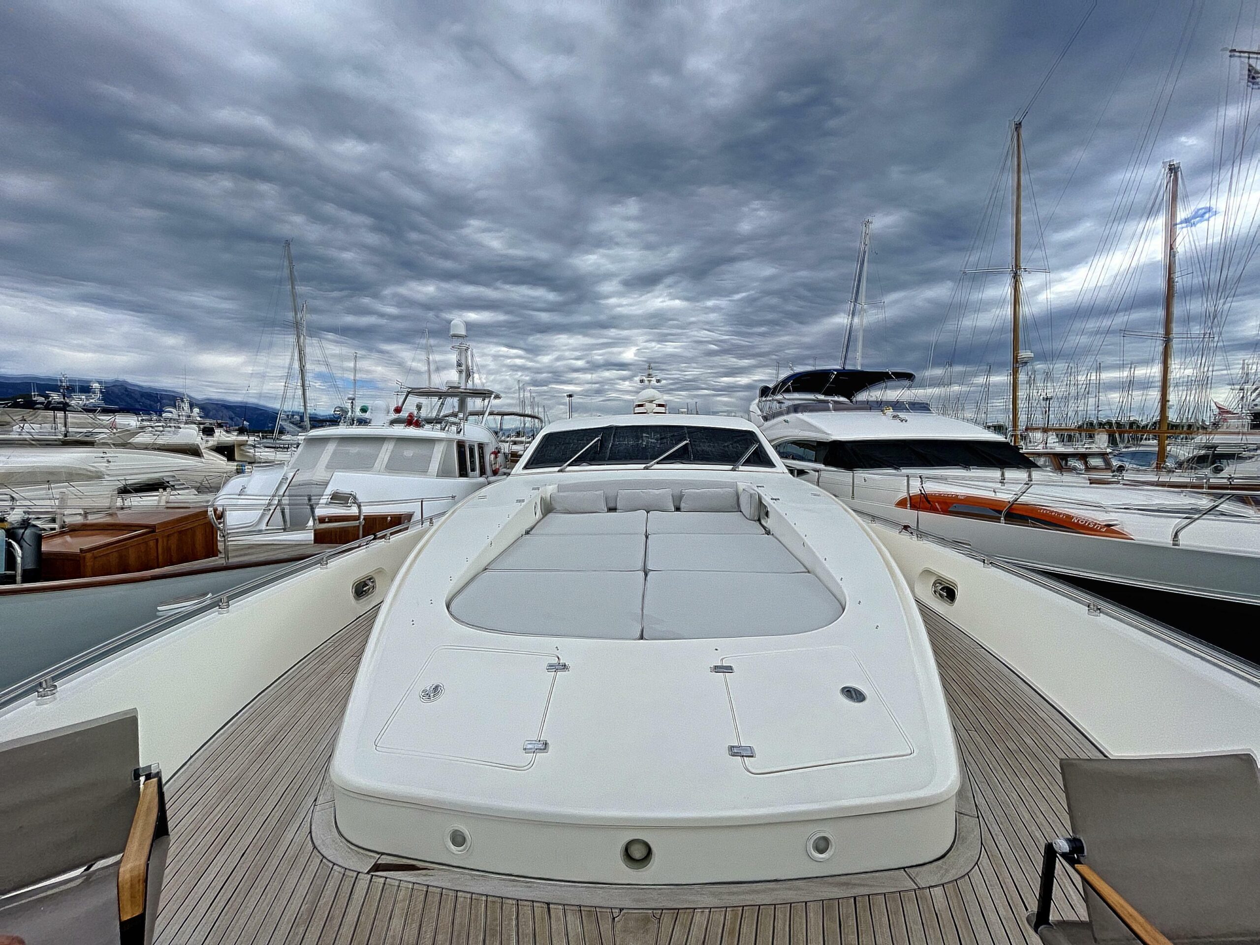 yachts-96794-371194_4.jpg