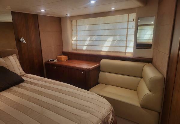 Sunseeker Predator 62 - Master Cabin