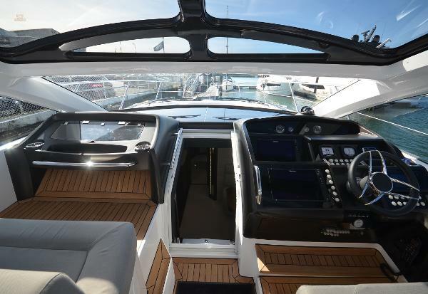 Sunseeker San Remo