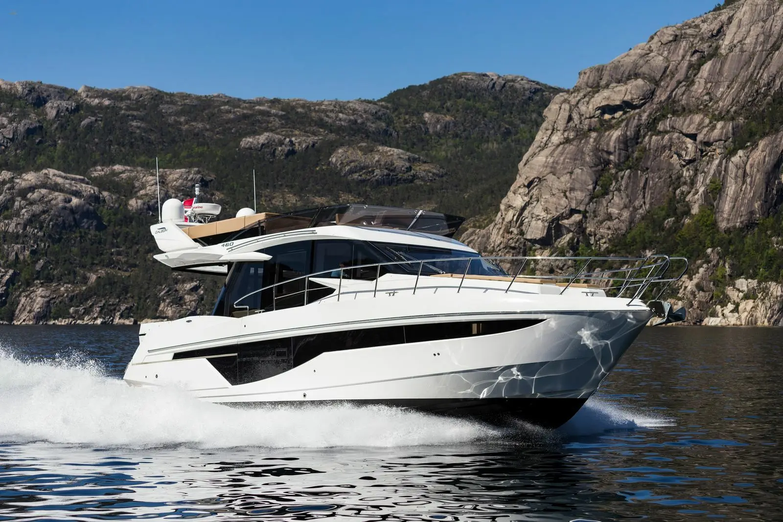 yachts-99364-galeon_460_fly_2.webp