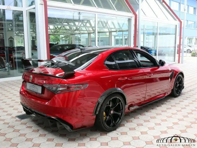 cars-27140-9062382_alfa_romeo_giulia_gtam_MIK_02.webp