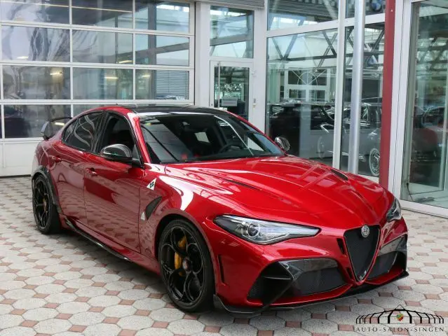 cars-27140-9062382_alfa_romeo_giulia_gtam_MIK_05.webp