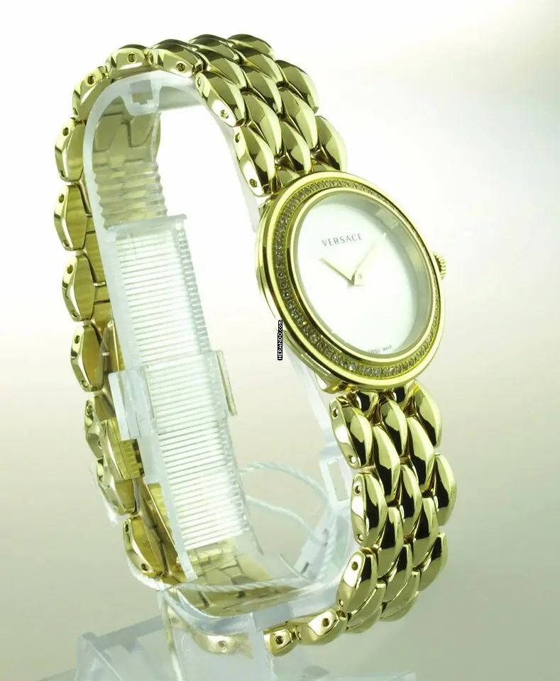 watches-268717-21412287-cf3fsvl4b3zjypj566v0774p-ExtraLarge.webp