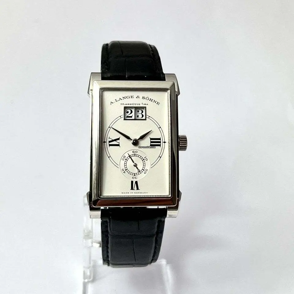 watches-325401-28037521-291ih1lr9yoxss4ws5fbds9z-ExtraLarge.webp