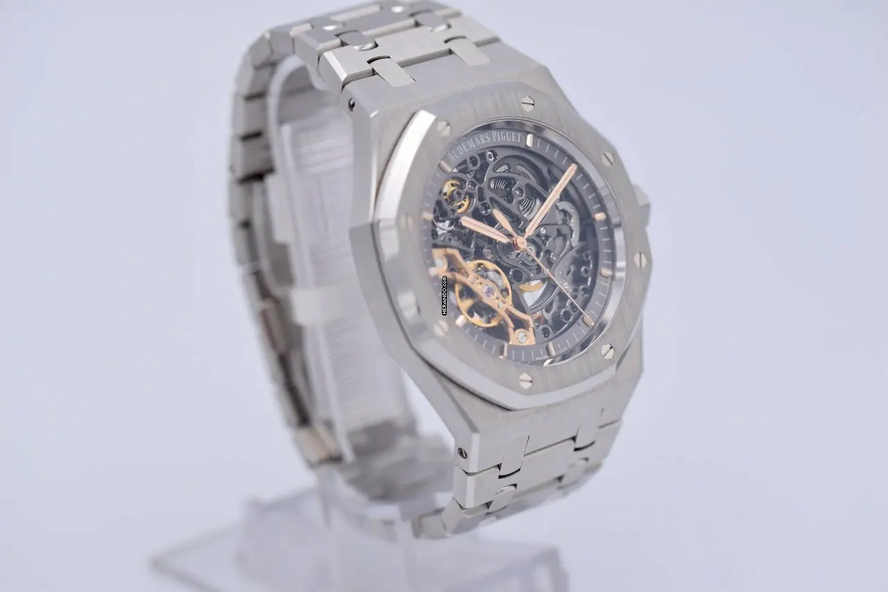 watches-326113-28122153-5i0cpiwbp7uf576j2b7vpcoe-ExtraLarge.webp