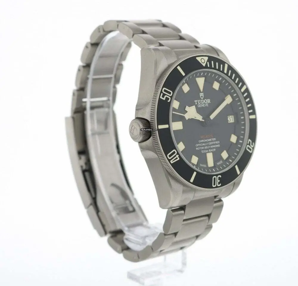 watches-330080-28621996-41v84bm0jz5q9zkyf9ye9a1s-ExtraLarge.webp