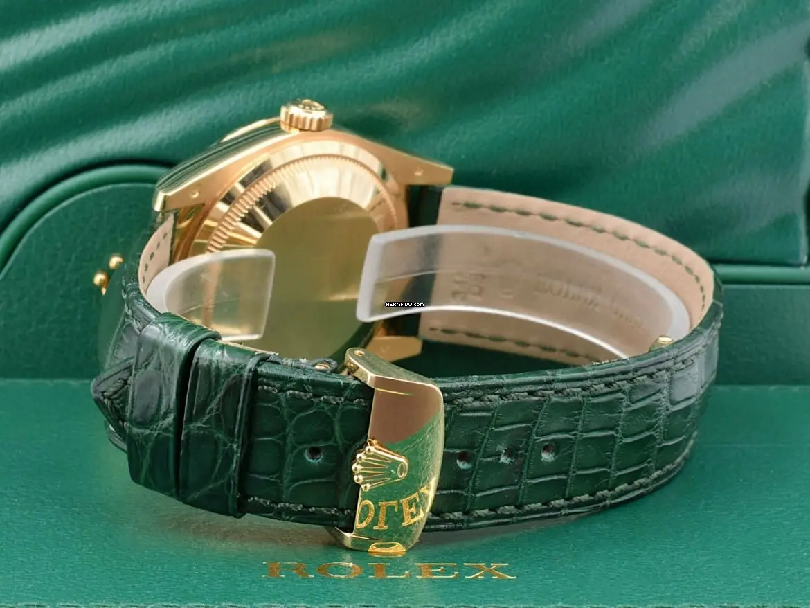 watches-333182-28930158-3zrmg20ggpy3dhf81hhbw1ar-ExtraLarge.webp