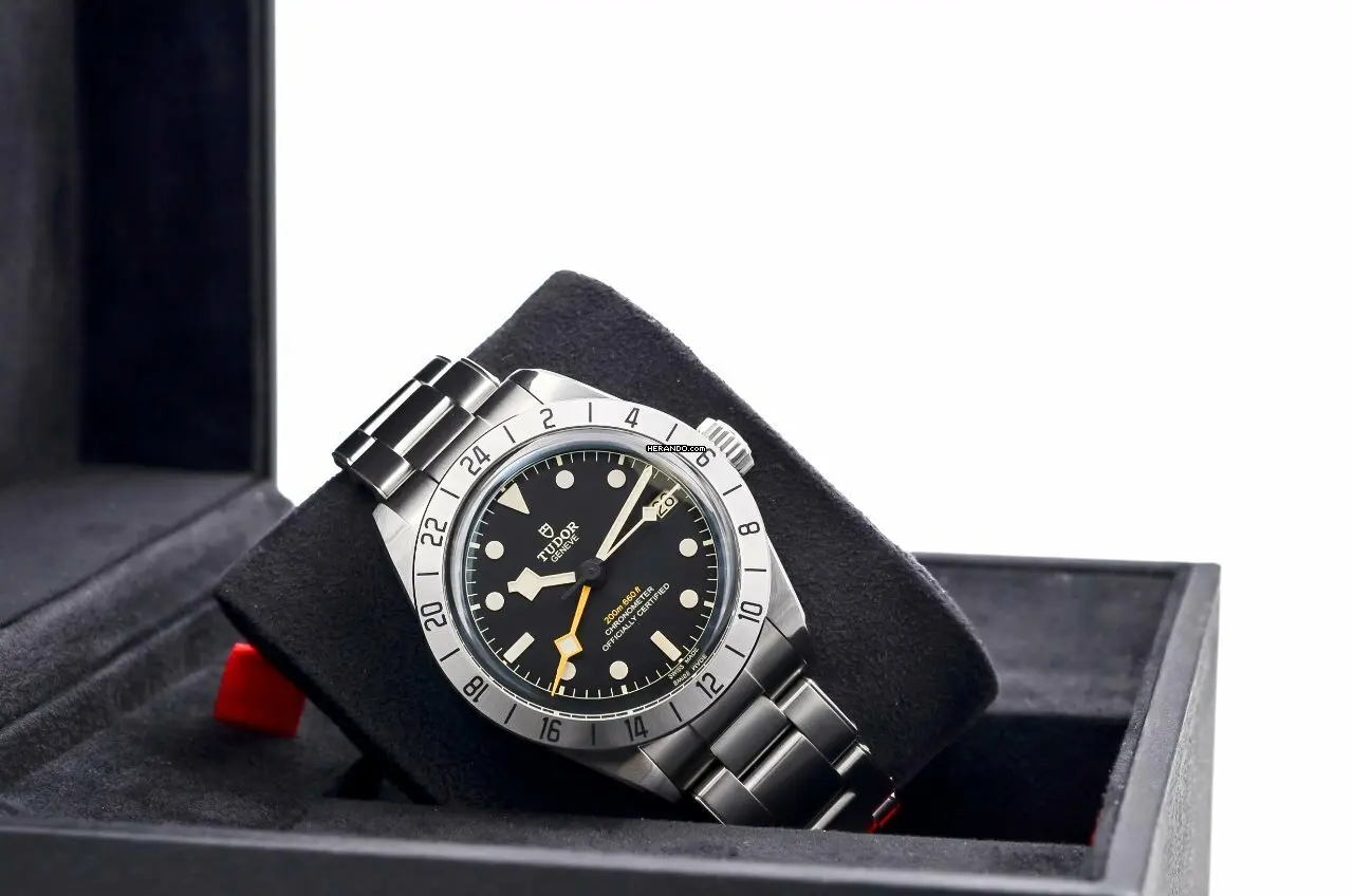 watches-333380-28949999-tj0n0rroyeyn9hs33izg4f3s-ExtraLarge.webp