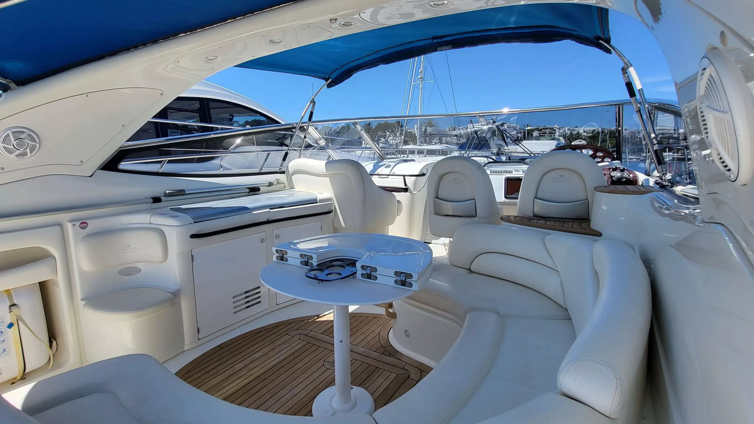 yachts-101662-387248_8.webp