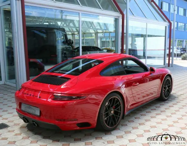 cars-27545-9062383_porsche_991_carrera_4_gts_FS_02.webp