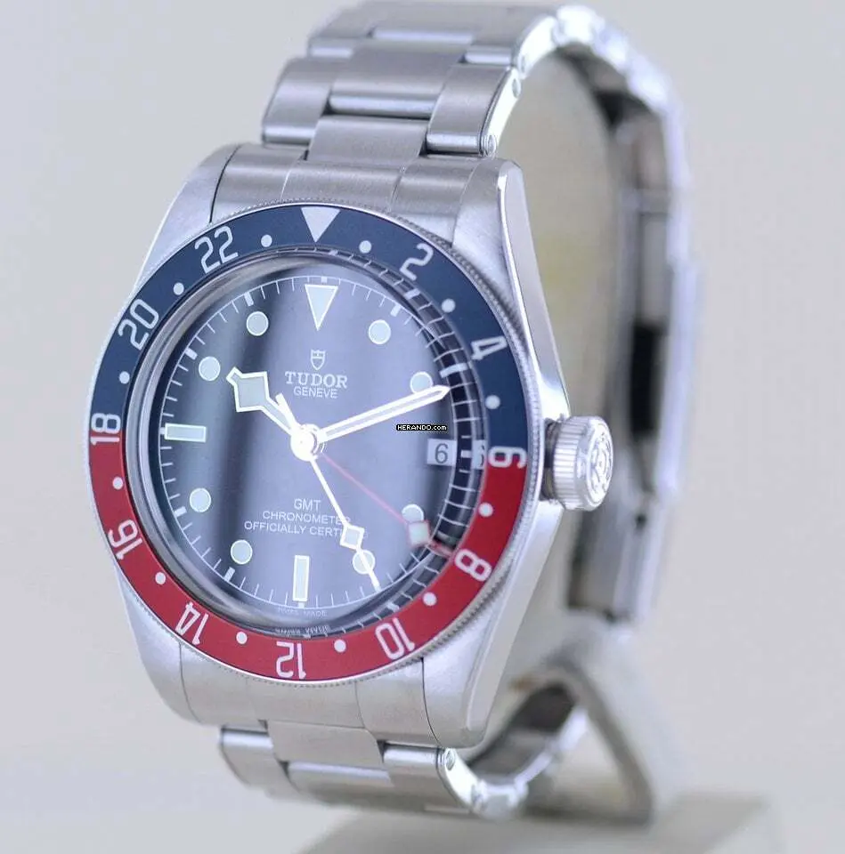 watches-334176-29042145-b3bax12d0sv9i439w9sgzm3j-ExtraLarge.webp