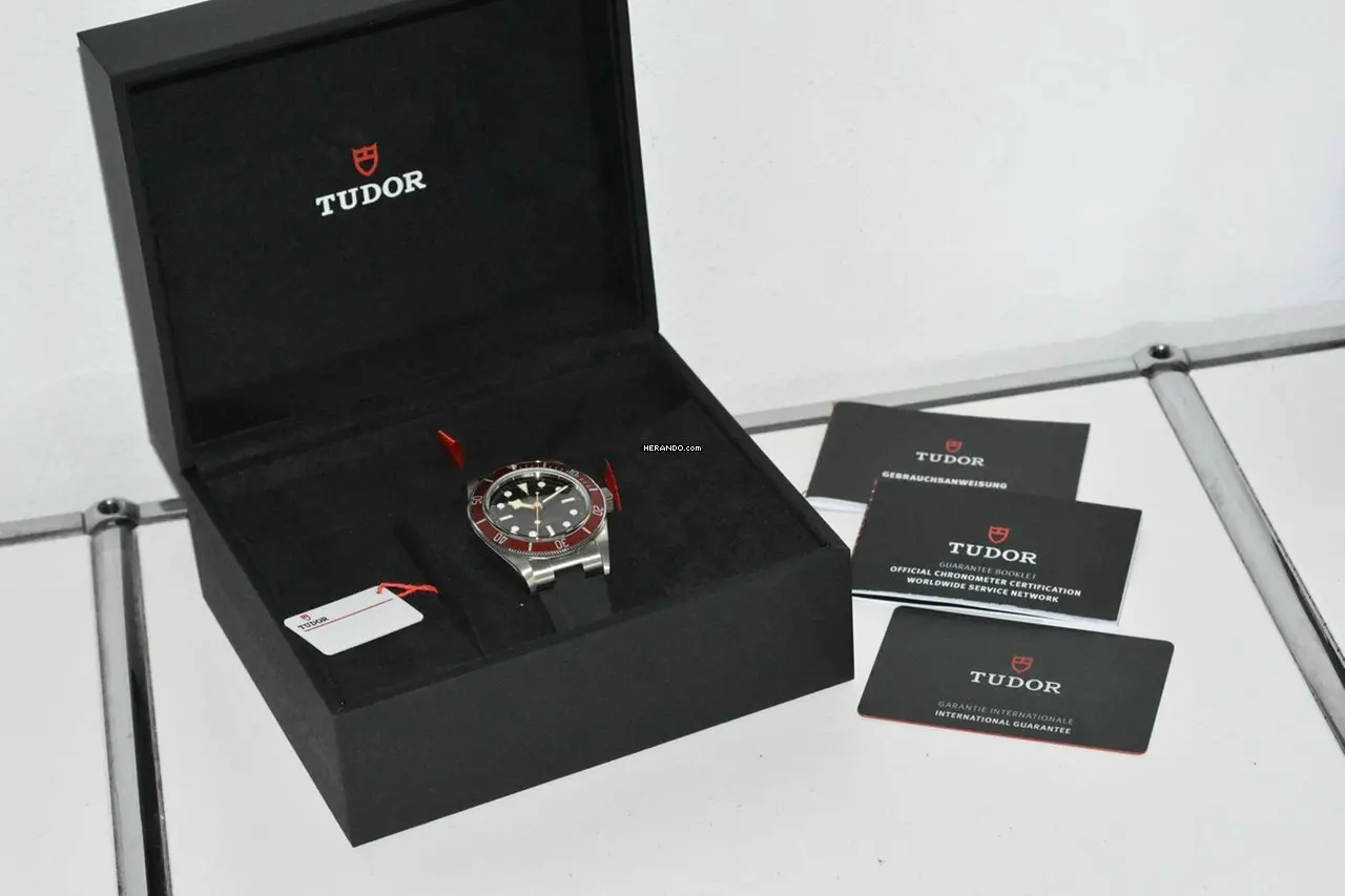 watches-334282-29074232-4tog7svtjmjy4in6h5tetrhb-ExtraLarge.webp