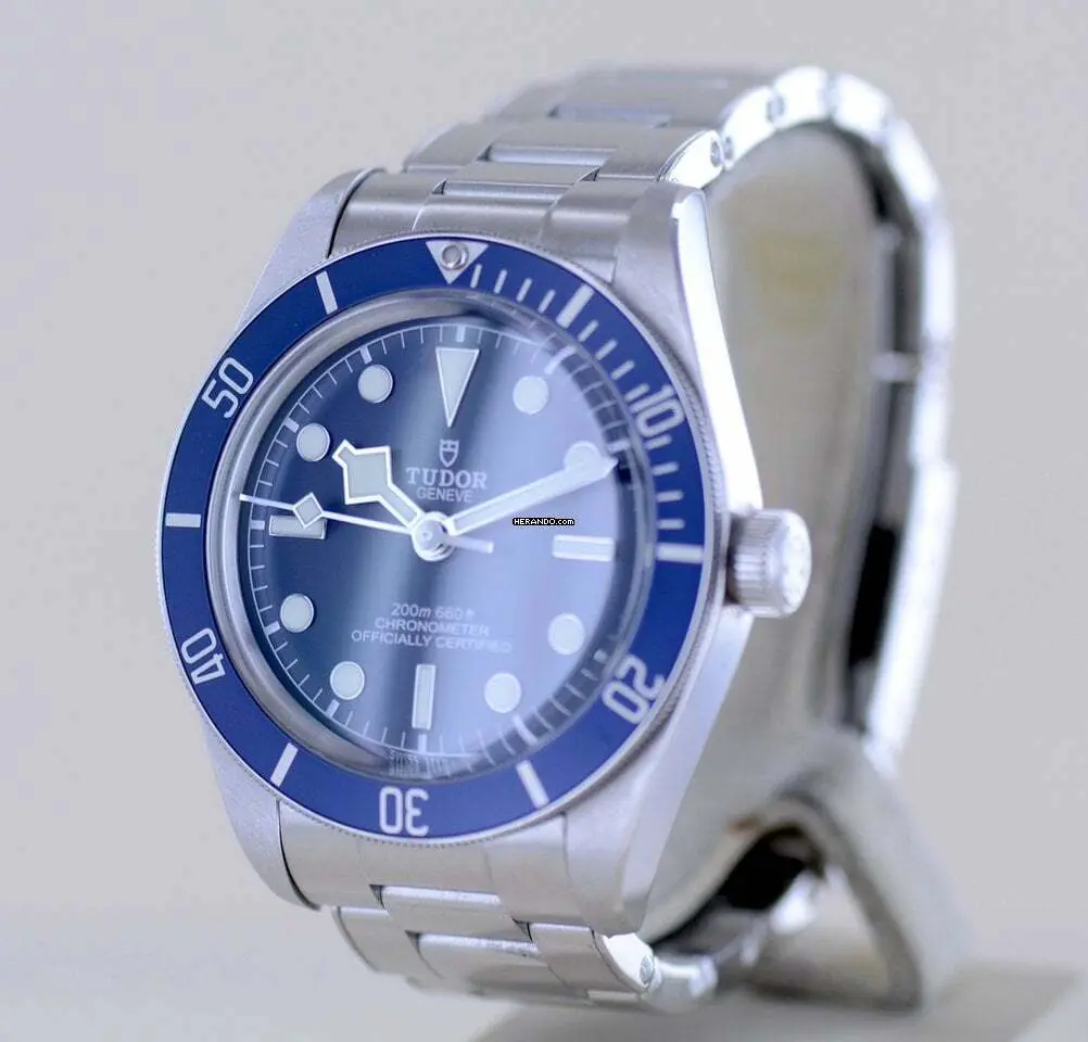 watches-334943-29170248-5l24u0m5d2xuszzdaub6vrtg-ExtraLarge.webp