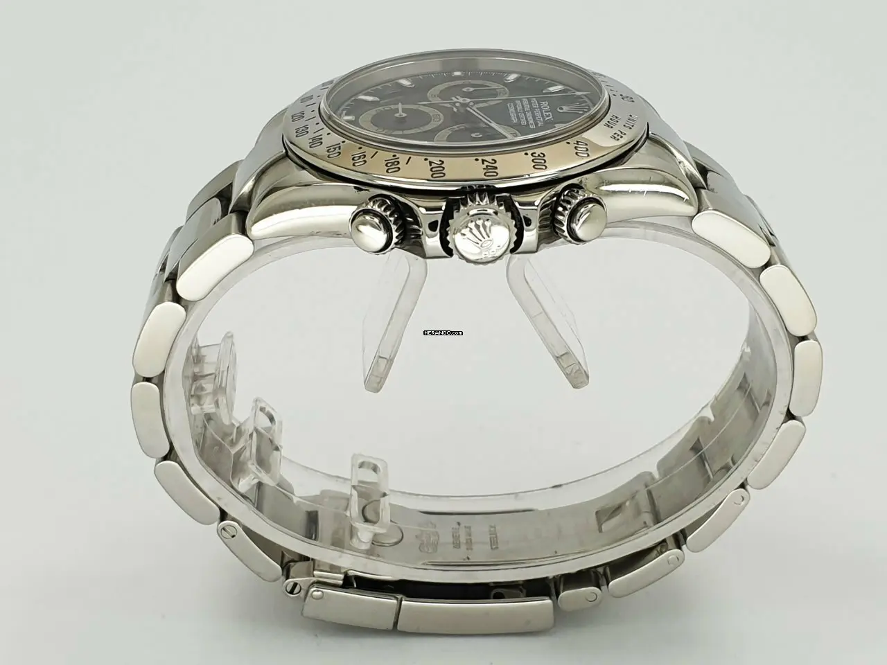 watches-335115-29219414-oiqvk65m9wjyu468ex2asncc-ExtraLarge.webp